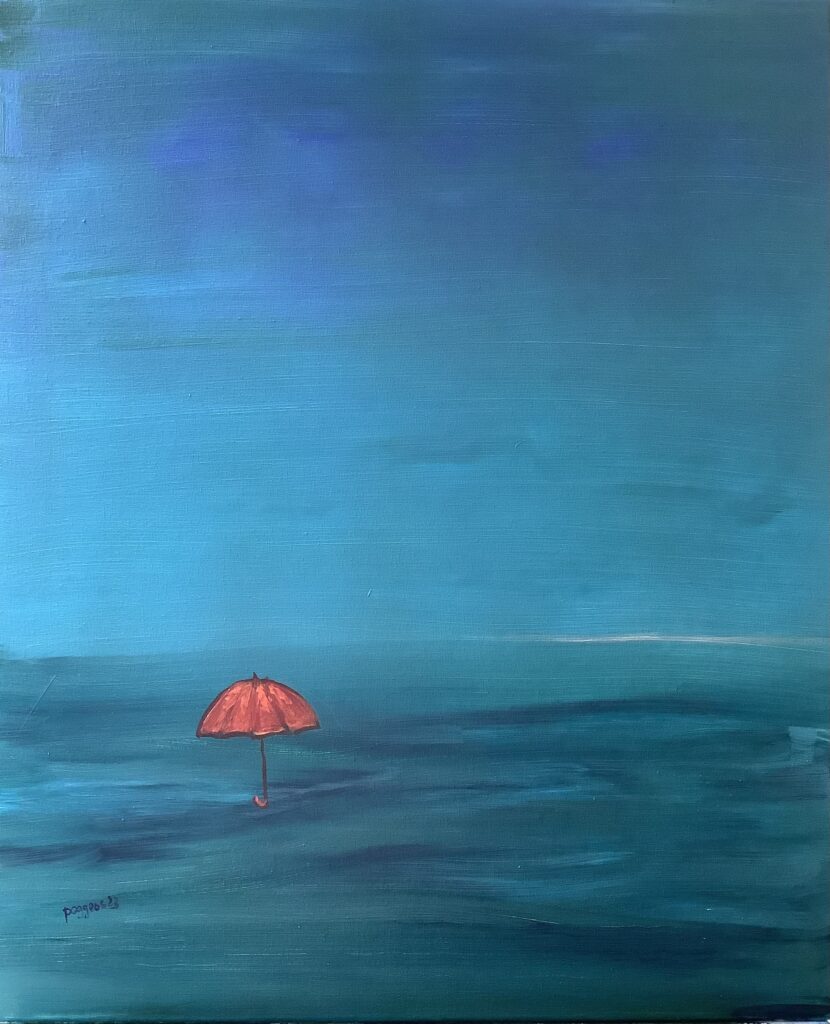ein roter Regenschirm schwebt über dunklem Meer